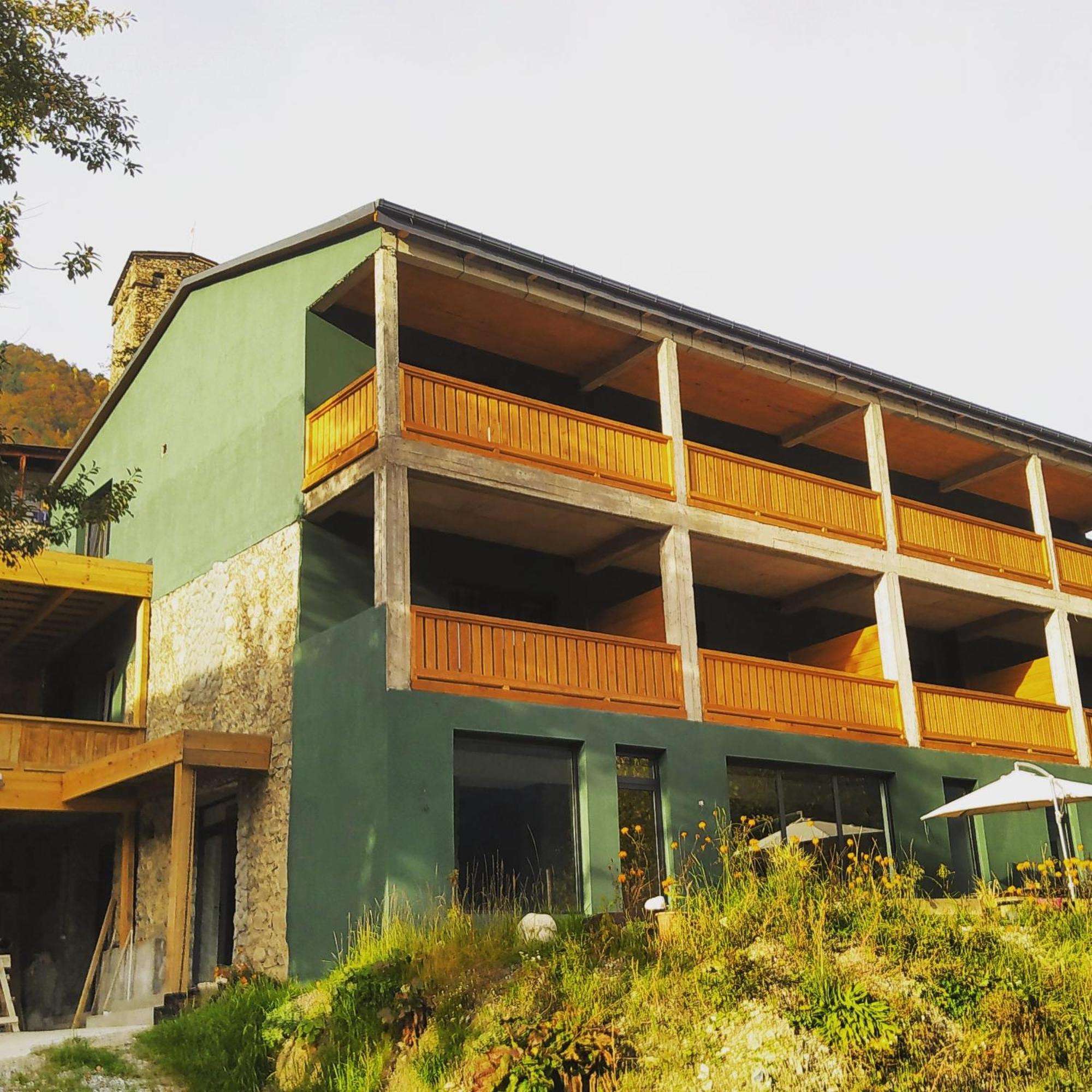 Hotel Lamish Mestia Extérieur photo